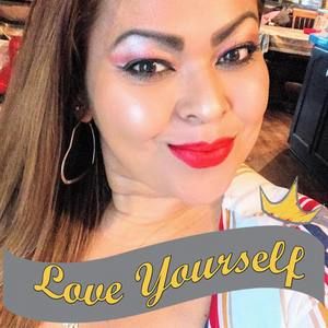 Meet your Posher, Saira alvarez